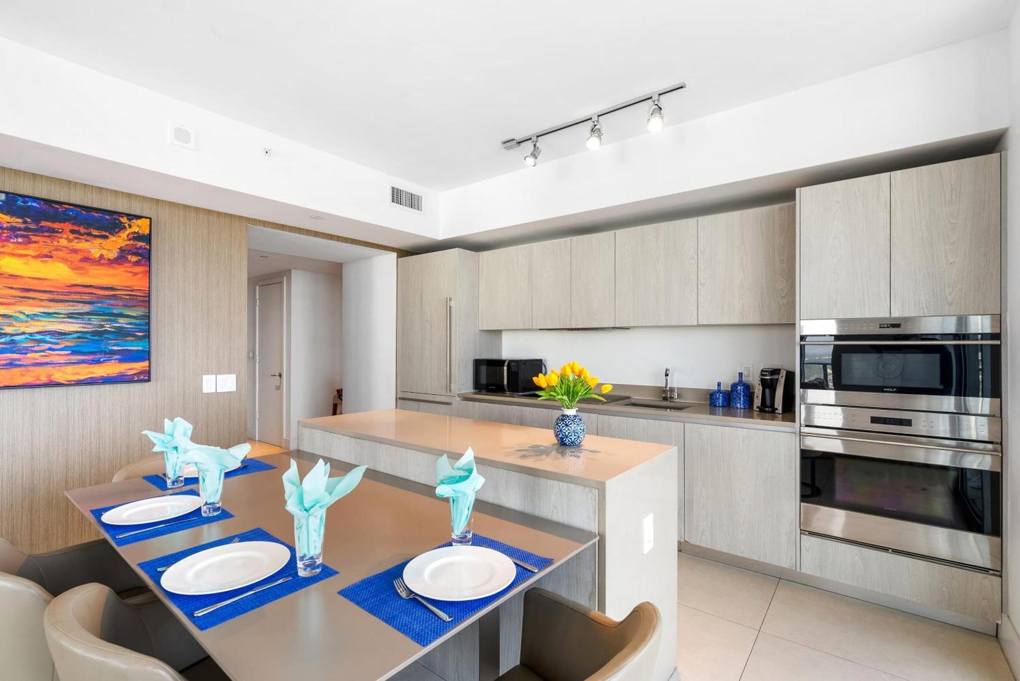 High Floor Corner 2 Bdr At Lyfe Resort Hollywood Bagian luar foto